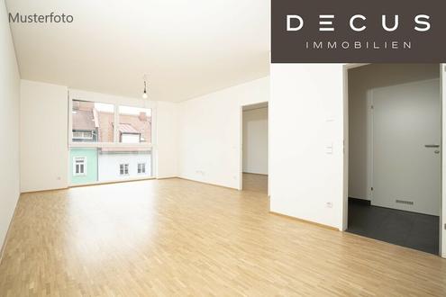 | ALLGEMEINER DACHGARTEN | N�HE HAUPTBAHNHOF | 2 ZIMMER