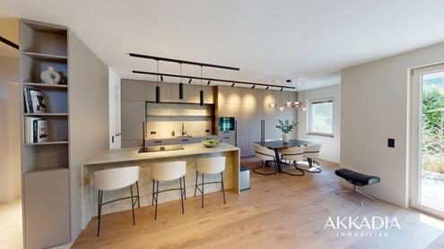 Designer Doppelhaushälfte mit Garten & Dachterrasse