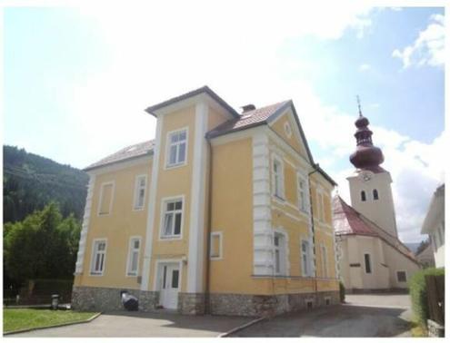 tolle, modern m�blierte Mietwohnung in Oberzeiring