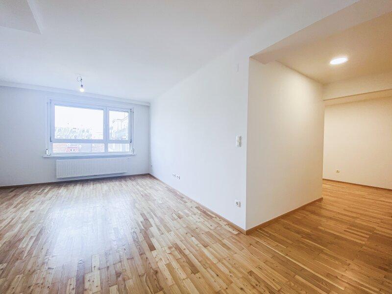 Schlafzimmer mit begehbarem Kleiderschrank