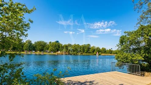 ALTE DONAU - Grundst�ck (Eigengrund) in begehrter Siedlungslage
