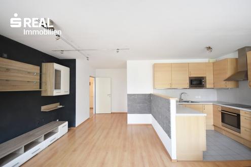 Moderner 4 Zimmer Familienhit mit Loggia und Klimaanlage