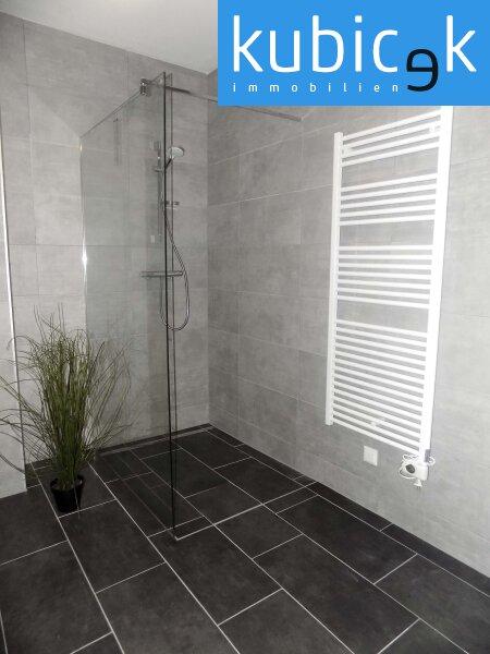 Badezimmer mit Handtuchheizk�rper