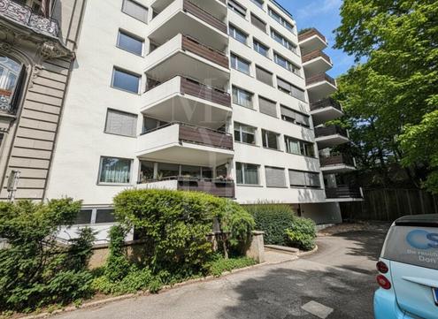 Gepflegte Neubauwohnung mit Loggia - POOL & SAUNA