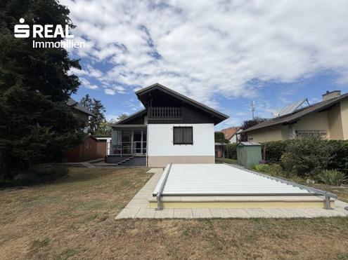 Wohnen am Waldrand - gepflegtes Einfamilienhaus mit Pool, Garage und Keller
