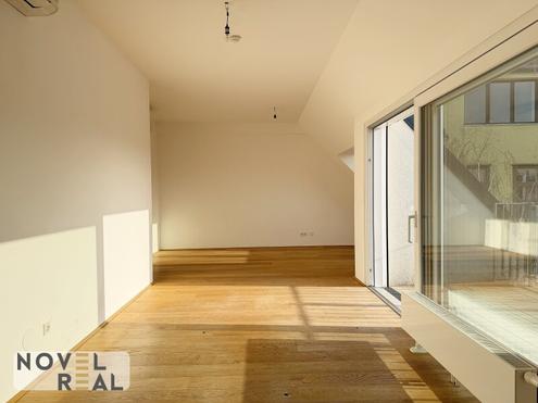 Neuwertige 3-Zimmer DG-Wohnung mit Klimaanlage in 1050 Wien