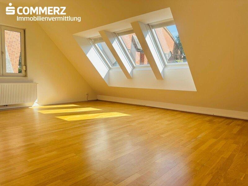 gro�es Zimmer
