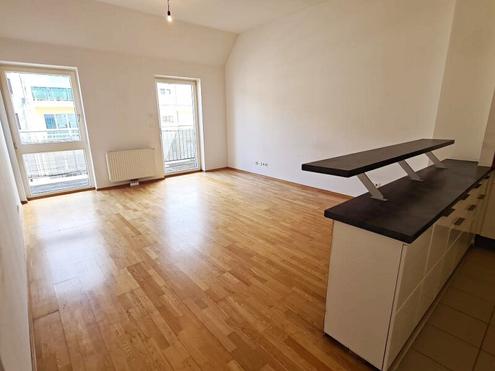 BERNHARDTSTALGASSE, 119 m2 Maisonette mit Terrasse und Balkon, 4 Zimmer, Wohnk�che, Wannenbad, Parketten, Dachgescho�