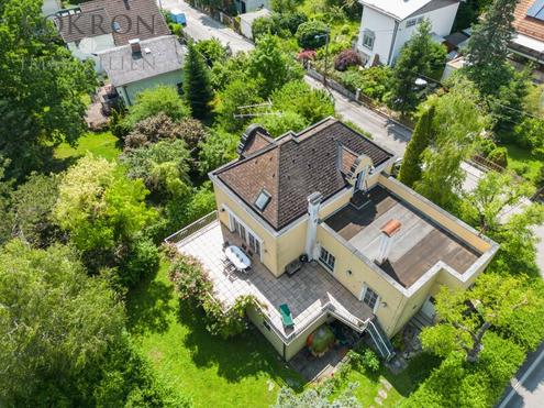 Top Lage und viele M�glichkeiten f�r die neuen Eigent�mer!