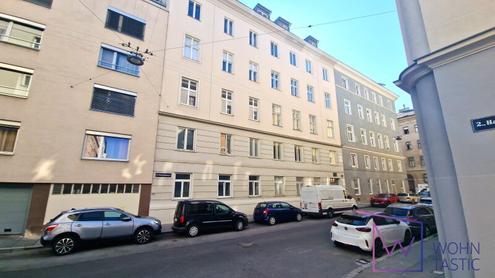 Vermietete Eigentumswohnung mit ca. 140 m² - Bestandsobjekt für Anleger
