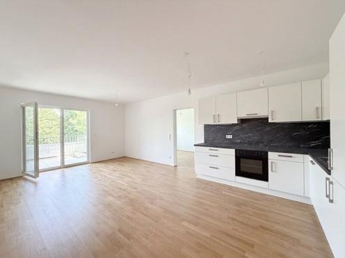 Provisionsfreier Erstbezug! Zweizimmerwohnung mit Balkon und Garagenplatz