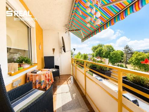 Wohnen mit Wohlf�hlgarantie - 4 Zimmer, S�d-Loggia & Stellplatz
