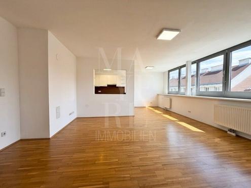 Sonnige Neubauwohnung n�he Elterleinplatz/Pezzlpark
