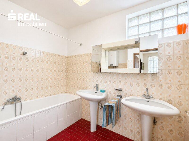 Badezimmer 2