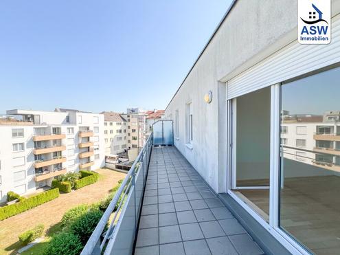 Perfekt aufgeteilte 3-Zimmerwohnung mit großem Balkon und Küche