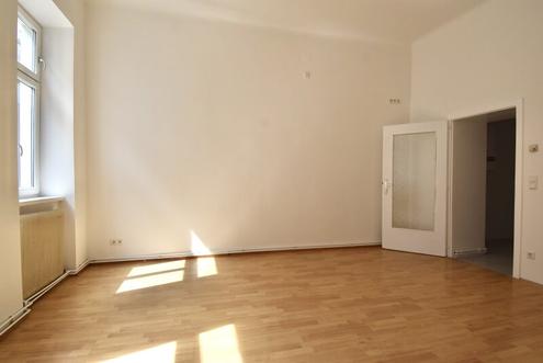 Sonnige und ruhig gelegene Altbauwohnung!