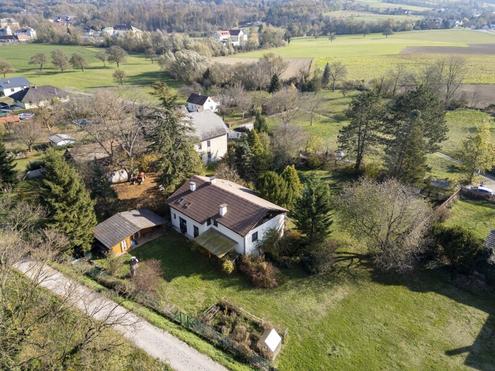 Hier k�nnen Sie sich Ihr Traum-Refugium schaffen | 1.879 m� Naturparadies mit eigenem Brunnen & Weitblick | Bestandshaus sanier- und ausbaubar
