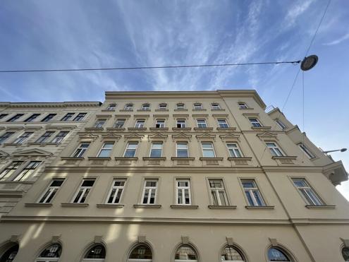 *Ab 01.09.2026 bezugsfertig - 5 Zimmerhit N�he U6 W�hringer Stra�e inkl. K�che und Loggia*