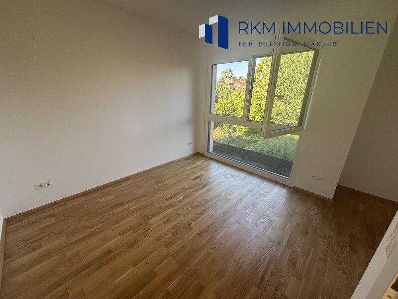 Zimmer 2, 1. OG