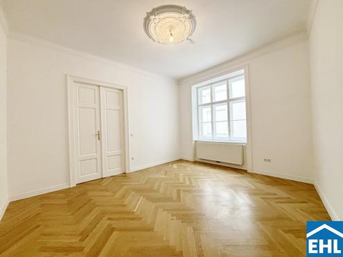 Zwischen Tradition & Moderne - Ihr neues Zuhause im Stilaltbau mit DG-Ausbau