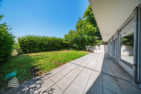 Wundersch�ne 7-Zimmer Wohnung mit Garten und Terrassen