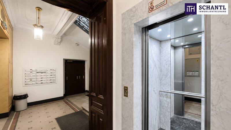 Eingangsbereich Haus, Lift