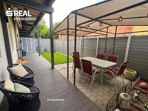 64 m2 EG Wohnung mit  ca. 58 m2 Garten-Terrasse, plus Carport