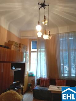 unbefristet vermietet: Wohnungseigentum direkt bei U-Bahn Station Burggasse