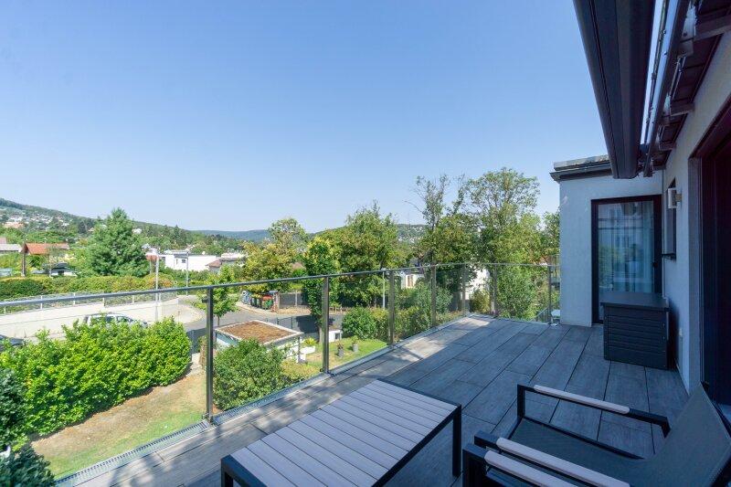 Nordwestterrasse mit Ausblick