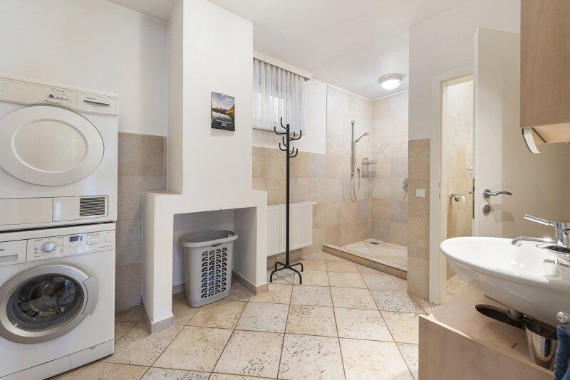 Waschraum |�Dusche & WC