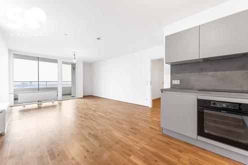 # SQ - HOCH33 - WOHNEN MIT WEITBLICK IM H�CHSTGELEGENEN WOHNGEB�UDE WIENS