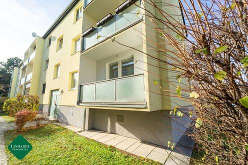 4-Zimmer-Wohnung mit zwei Loggien in zentraler Lage von Wr. Neudorf