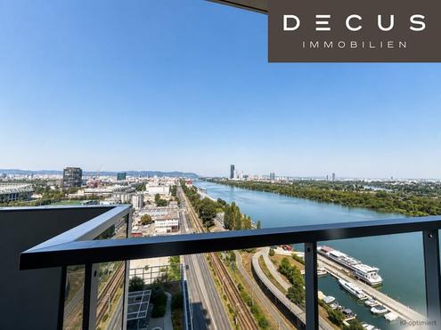 WOHNEN MIT WEITBLICK | EXKLUSVE 3 ZIMMER | UMLAUFENDE TERRASSE | HOCHWERTIGE DESIGNERK�CHE | FERNBLICK DONAU