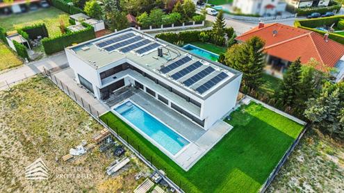 Exklusive Designvilla mit repräsentativem Firmensitz, 15-Meter-Pool und privater Fahrzeuggarage