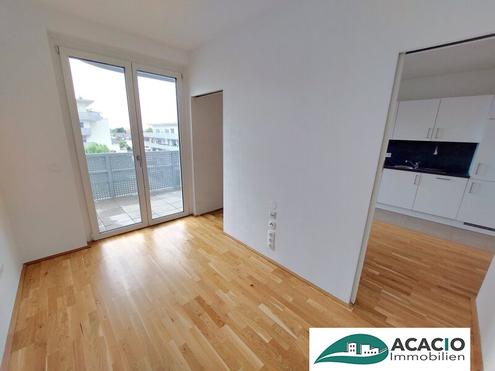 Top-Singlewohnung im Dachgeschoß - Leben im Grünen, aber nahe der Stadt! Tiefgaragenplatz optional verfügbar!