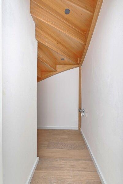 Abstellraum |�unter der Treppe