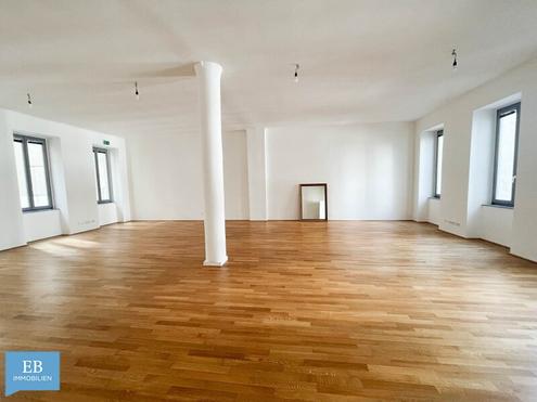 Einzigartiges Atelier-Loft mit Industriecharme: Freiraum f�r Ihre Visionen in Wien Neubau!