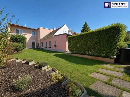 Platz f�r Wohnen, Arbeiten und mehr - gro�z�gige Liegenschaft in Himberg!
