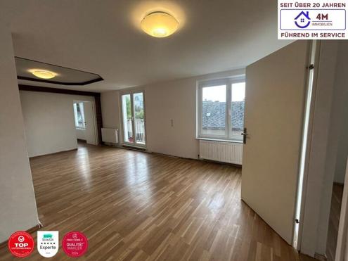 Elegantes Zweifamilienhaus mit privatem Garten - selten, flexibel, wertvoll.