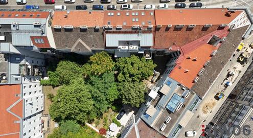 Schanigarten - Ruhige Gartenfl�che im gr�nen Innenhof - 29,4 m� optimal mit Kellerabteil