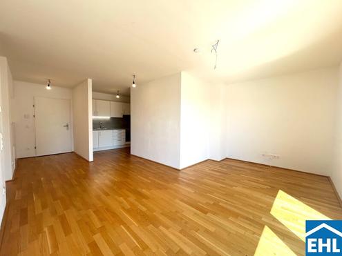 2-Zimmerwohnung mit Balkon & Fernblick - direkt am Rosenhügel
