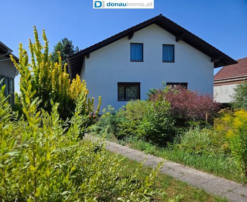 Gro�z�giges Zuhause mit viel Platz und sch�nem Garten