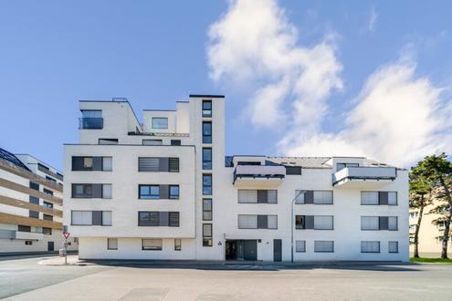 Perfekter Grundriss, starke Lage - 2 Zimmer bei U1 Kagraner Platz