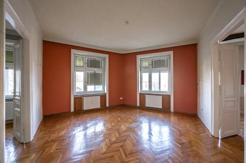 ++NEU++ Altbaujuwel: 3 Zimmer mit Charme & Entwicklungspotenzial