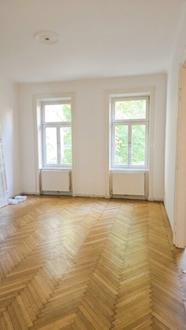 Charmante 3 Zimmer Wohnung mit 1.000m2 Gemeinschaftsgarten in 1140 Wien - Renovierungsprojekt mit Potenzial!