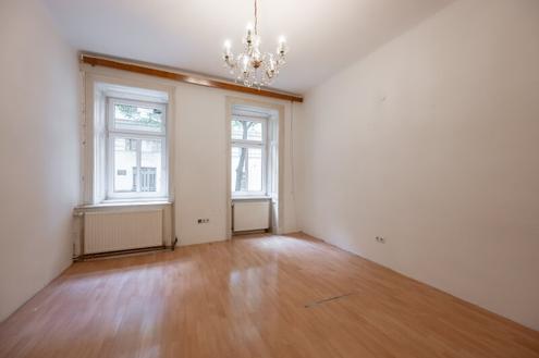 ++NEU++ Altbau-Charme trifft Top-Lage - kompakte 1-Zimmer-Wohnung