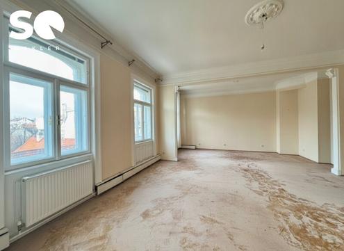 #SQ - HELLE 5-ZIMMER-ALTBAUWOHNUNG MIT BALKON N�HE U2 RATHAUS!