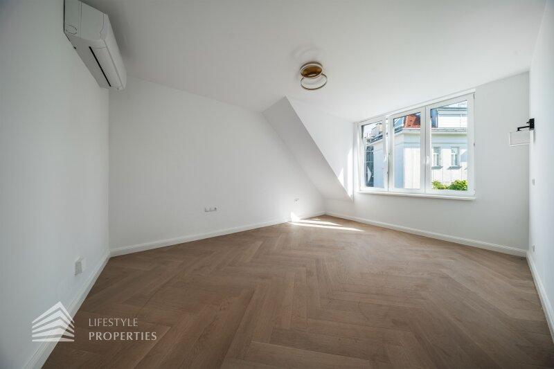 Exklusive 3-Zimmer DG-Wohnung, N�he P�tzleinsdorfer Schlossp