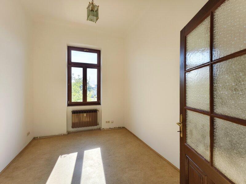 kleines Zimmer gartenseitig