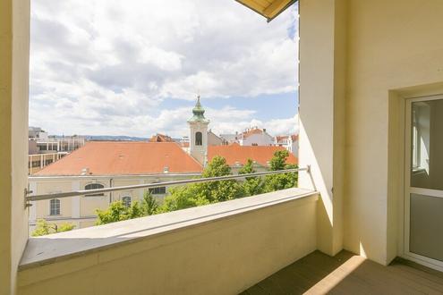 Wiedner Hauptstra�e - 2 Zimmer Altbau mit Loggia zu vermieten